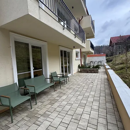 Apartment Hillside Haven